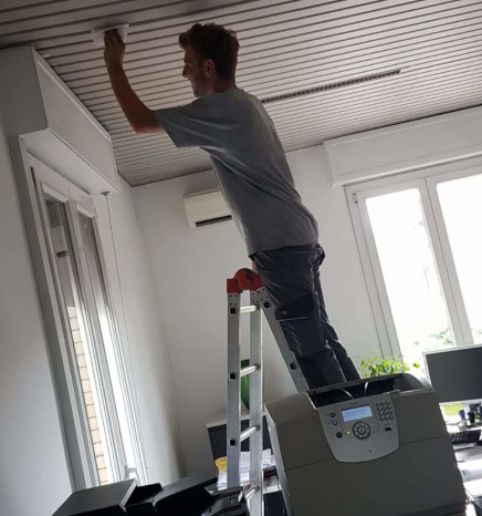 Elettricista urgente 24 ore su 24 dal lunedì alla domenica